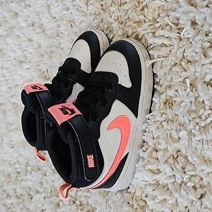 Nike toddler shoes